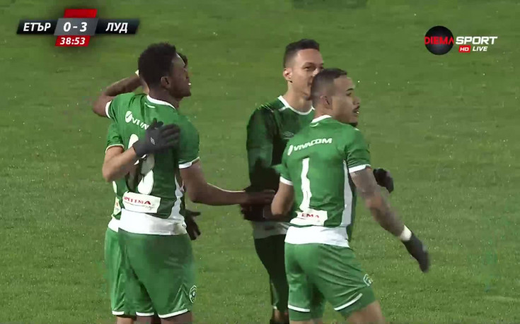 Лудогорец разгроми Етър и пак дръпна на ЦСКА