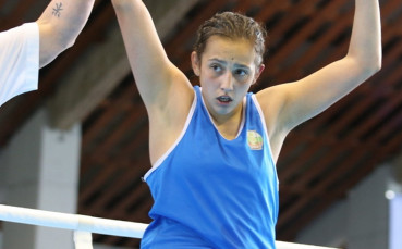 Българската националка Аслъхан Мехмедова отпадна на осминафиналите в категория до