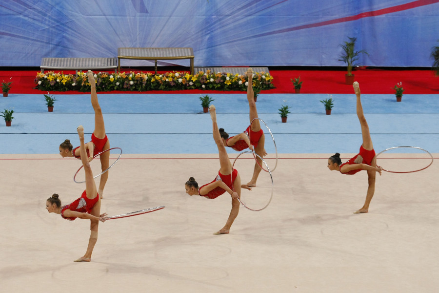 Ансамбъл на България по художествена гимнастика1