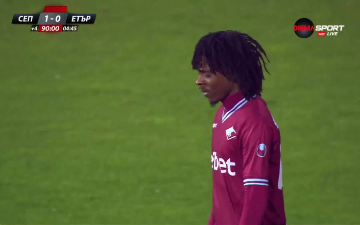 Четирима срещу вратаря - гол няма!