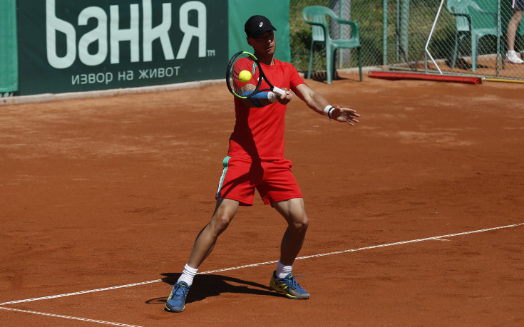 Кузманов с 6:0, 6:0 на старта в Полша