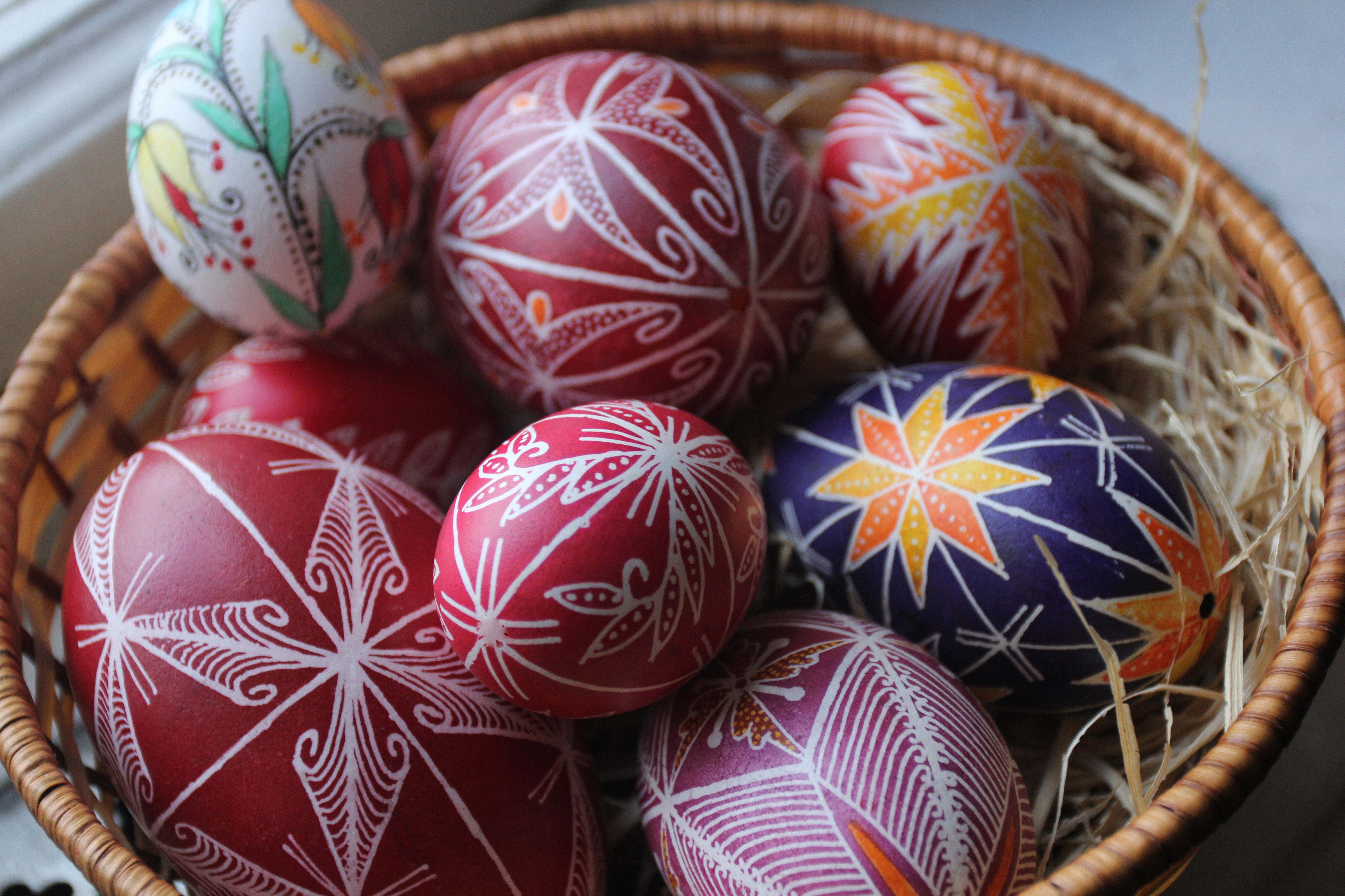 Тази година във Велинград ще се опитат да поставят рекорд на Гинес за най-много боядисани яйца.