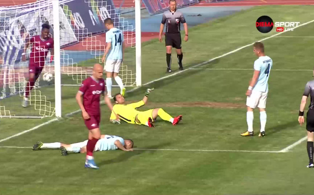 Септември София води на Дунав Русе в мача от 29