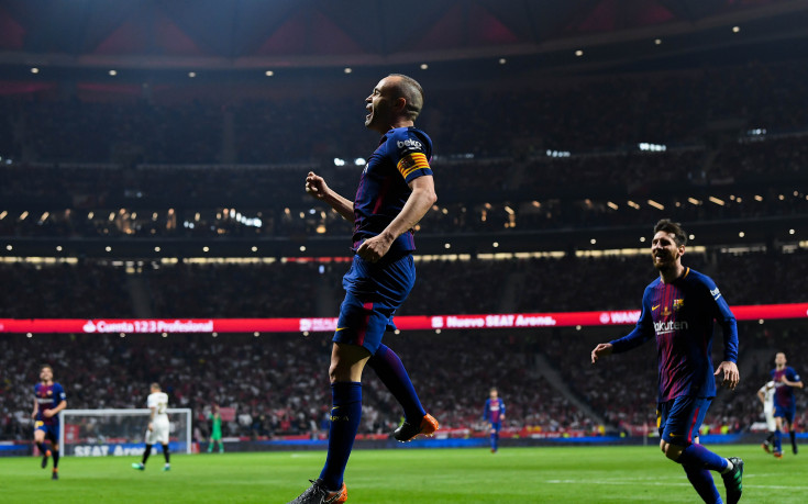 Андрес Иниеста обявява в петък, че напуска Барселона