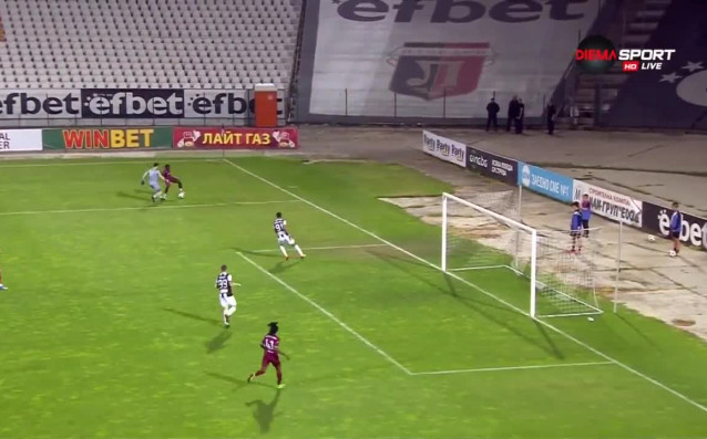 Септември води на Локовотив Пловдив с 1 0 на почивката