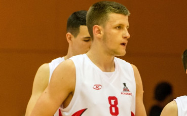 Баскетболният национал Иван Алипиев коментира след поражението от Черна гора