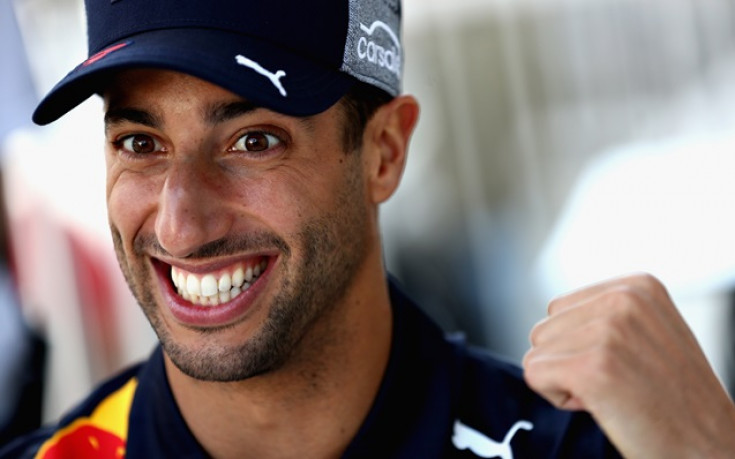 Рикиардо отрече споразумение с Ферари