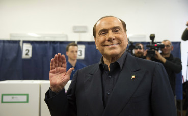 Бившият собственик на Милан Силвио Берлускони за пореден път демонстрира