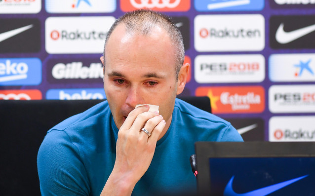 Светът на футбола не е само съперничество и гонене на