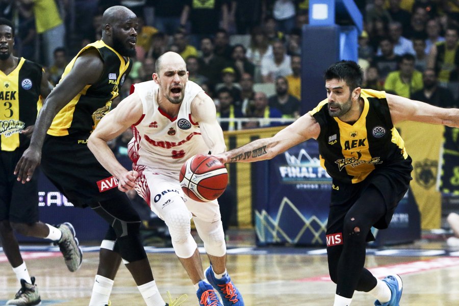 АЕК Атина баскетбол1