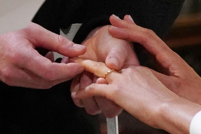<p>Ексклузивни кадри от цялата сватбена церемония на Хари и Меган</p>