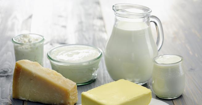 Солидна закуска със сирене прясно или кисело мляко помага за отслабване и контролиране