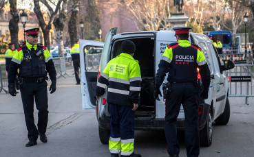  Испанските власти обявиха във вторник че са арестувани 23 души