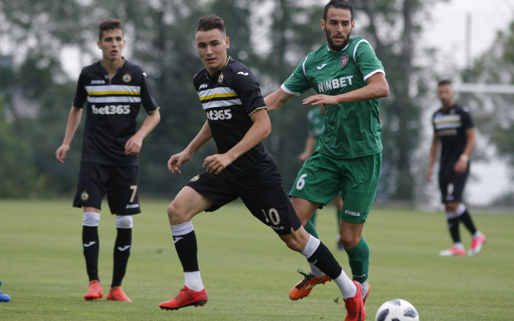 Славия завърши наравно с носителя на купата на Армения