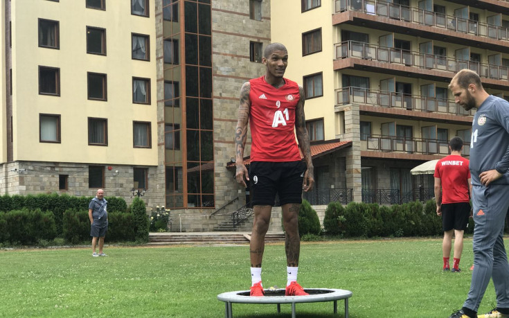 Каранга е здрав, но тренира индивидуално