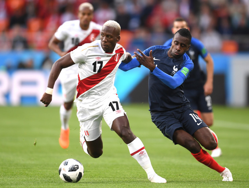 Франция срещу Перу1