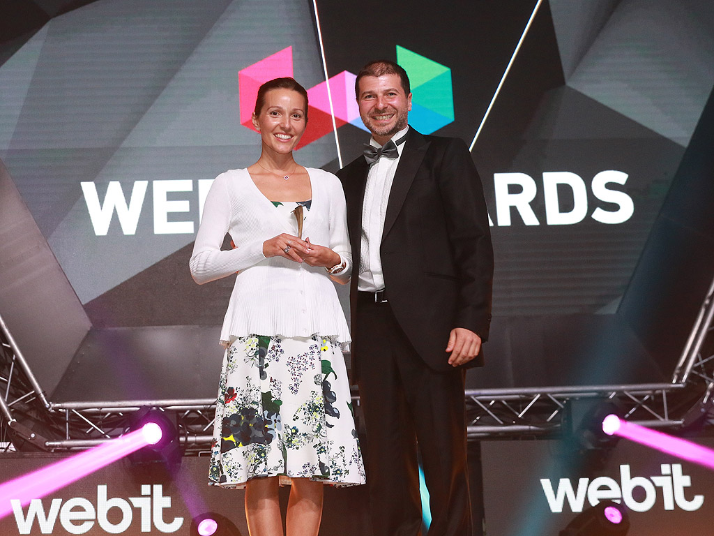 Наградите Webit демонстрират и подкрепят качеството и ефективността на бизнес моделите, бизнес и социалното въздействие и отговорност, социалните проекти и разработването на политики на новите дигитални и технологични пазари
