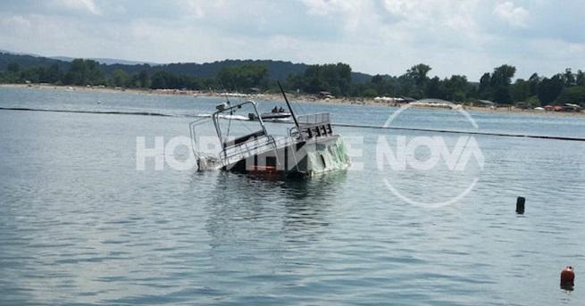 Инцидент с моторна лодка на Южния плаж в Китен доведе