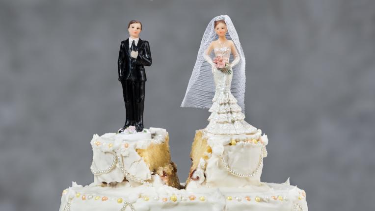 двойка щастие брак развод