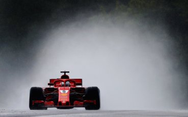 Фетел: Ферари има контрол, когато е сухо, а сега…