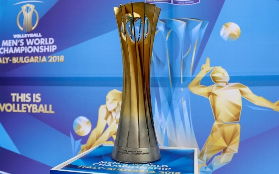 Любо Ганев представя най-желания волейболен трофей в Добрич