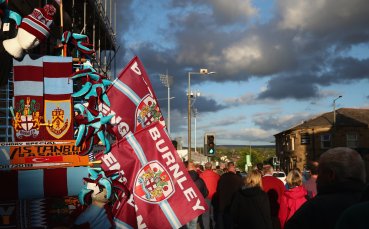 Един наръган и 4-ма ранени преди Олимпиакос – Бърнли