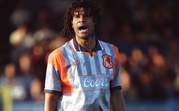 Най-странните футболни екипи