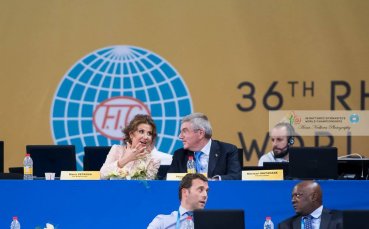 Босът на МОК уважи Световното в 