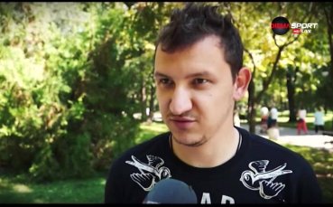 Футболистът на Ботев Пд Тодор Неделев удължи договора си с