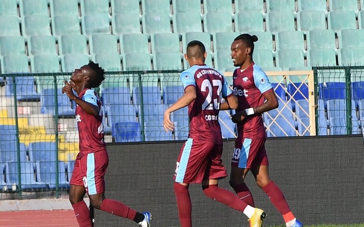 Септември се измъкна за Купата срещу Кариана