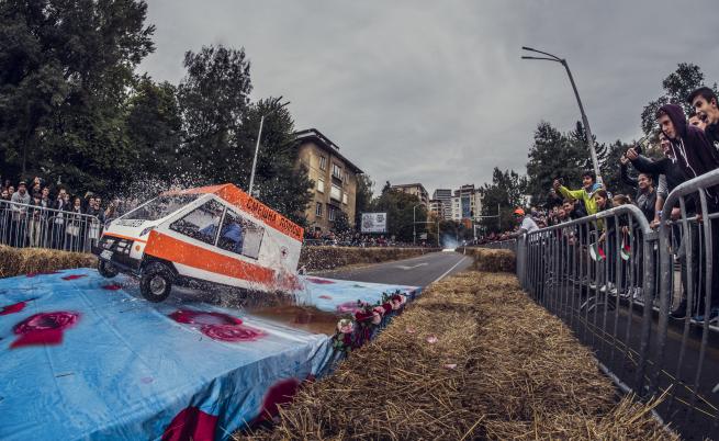49 безмоторни автомобила в щуро състезание в София