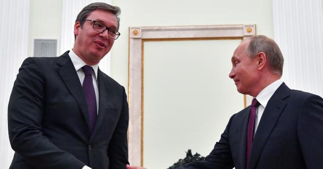 Сръбският президент Александър Вучич благодари в Москва на руския си
