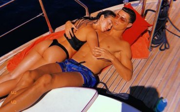 Безкрайната колекция от жени на Роналдо