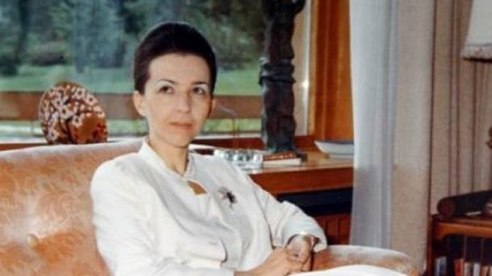 Поличба предвещава смъртта на Людмила Живкова - Известни - Edna.bg