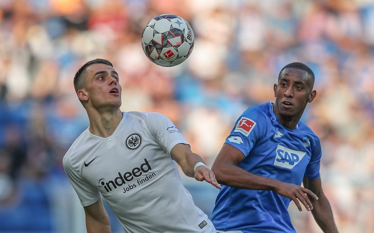 Айнтрахт Франкфурт удари Хофенхайм с 10 човека