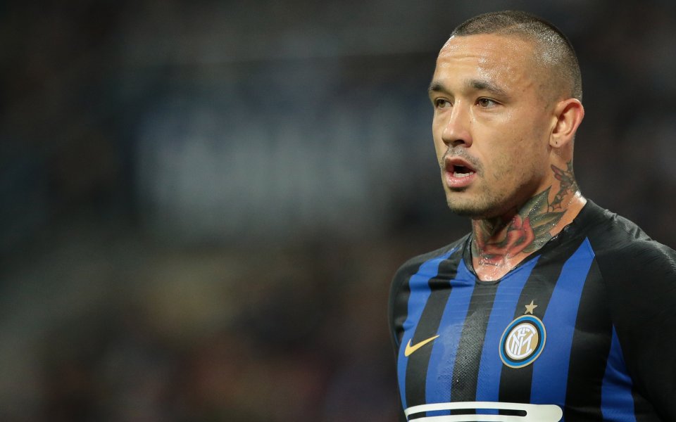 Полузащитникът на Интер Раджа Наинголан може да напусне тима през