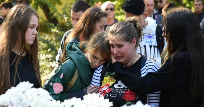 Тийнейджърът който вчера застреля 20 души в техникум в Керч