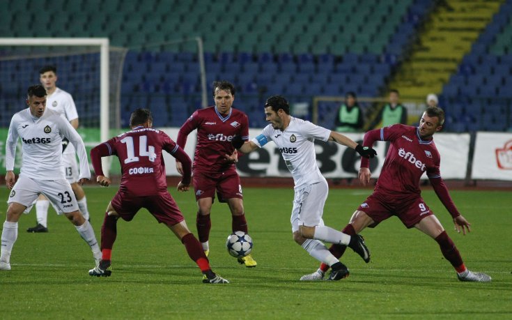 Славия ще бори негативна серия срещу Септември