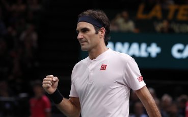 Крал Роджър е на 1/4-финал в Париж