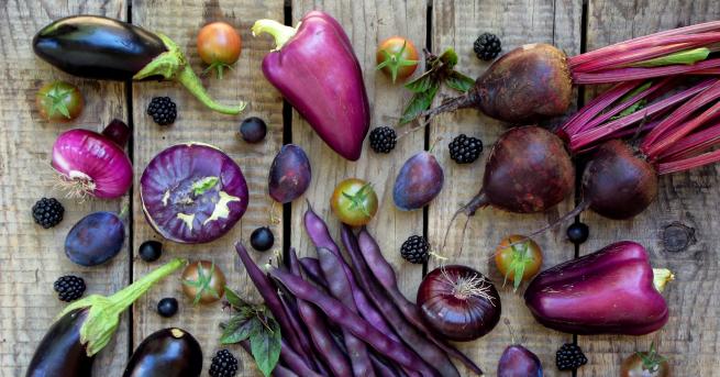 Пурпурните продукти дават енергия сила и великолепно настроение през есента твърдят