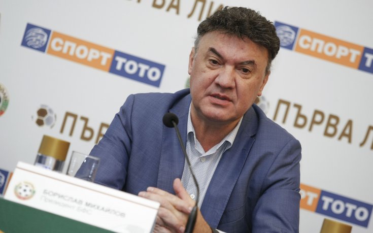 Боби Михайлов със специална покана за финала между Ривър и Бока