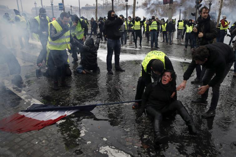 Франция протести