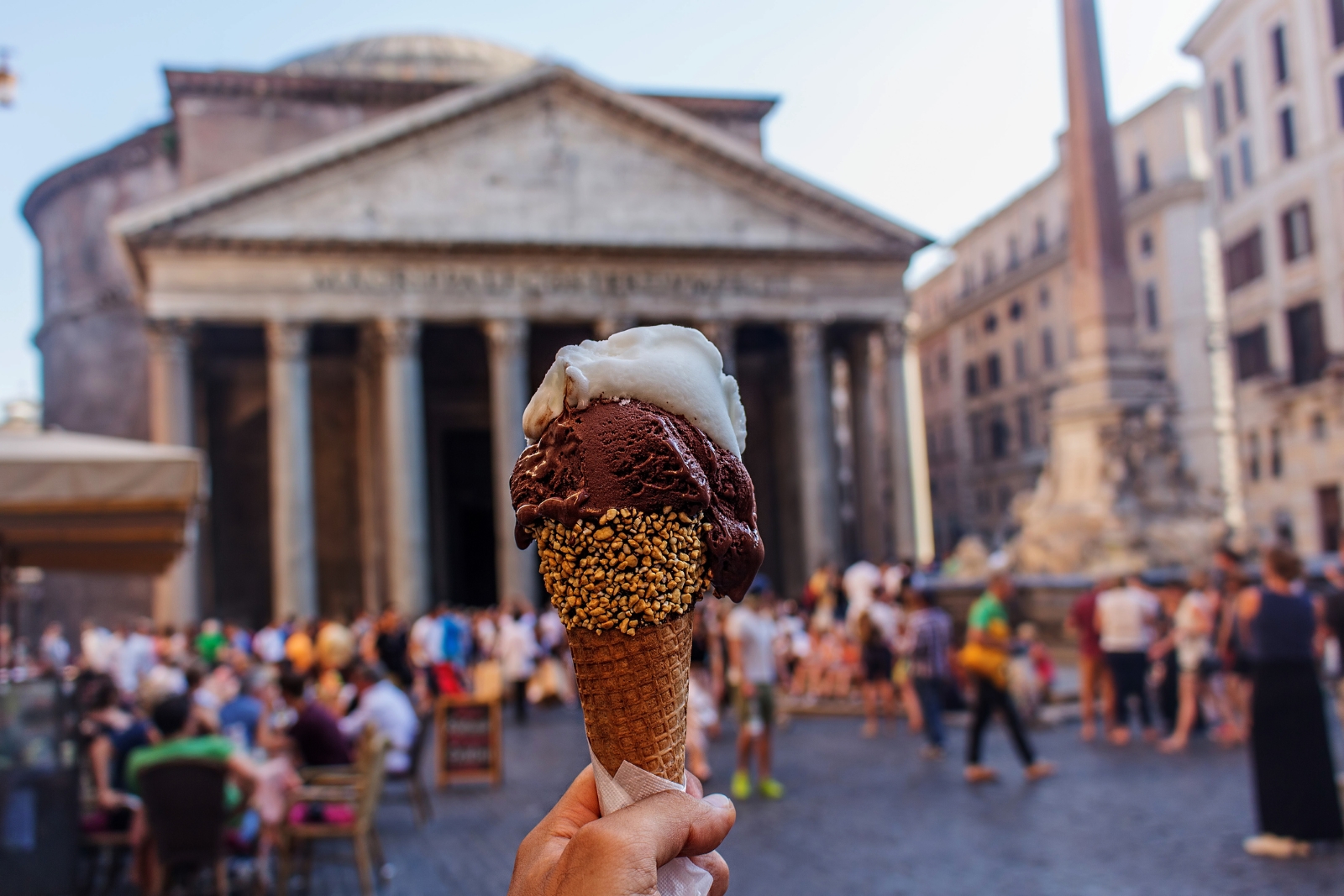 Да опитате джелато в Рим. Сладоледите в интелианската столица са прословути, а на някои места предлагат над 100 вида вкусове. 