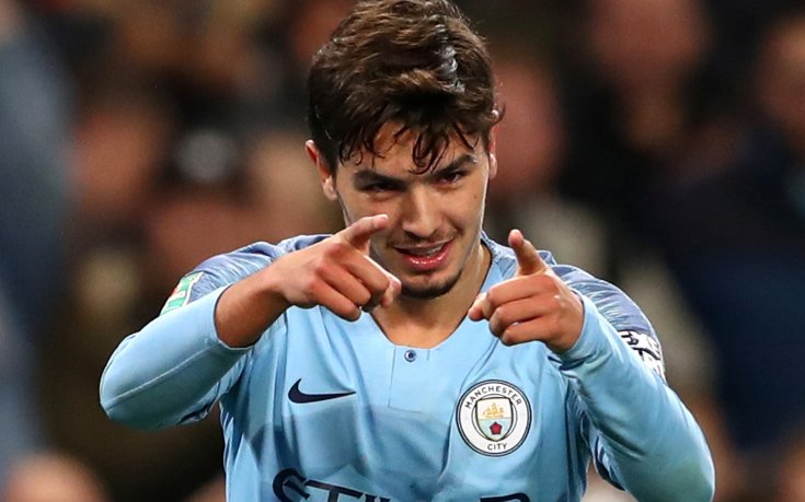 Таблоид от Острова гръмна: Бижу от Сити пристана на Реал