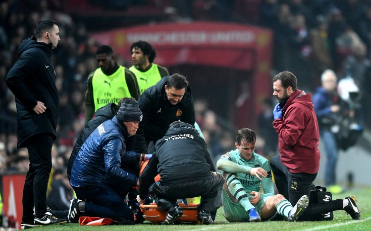 Защитник на Арсенал аут до края на сезона?