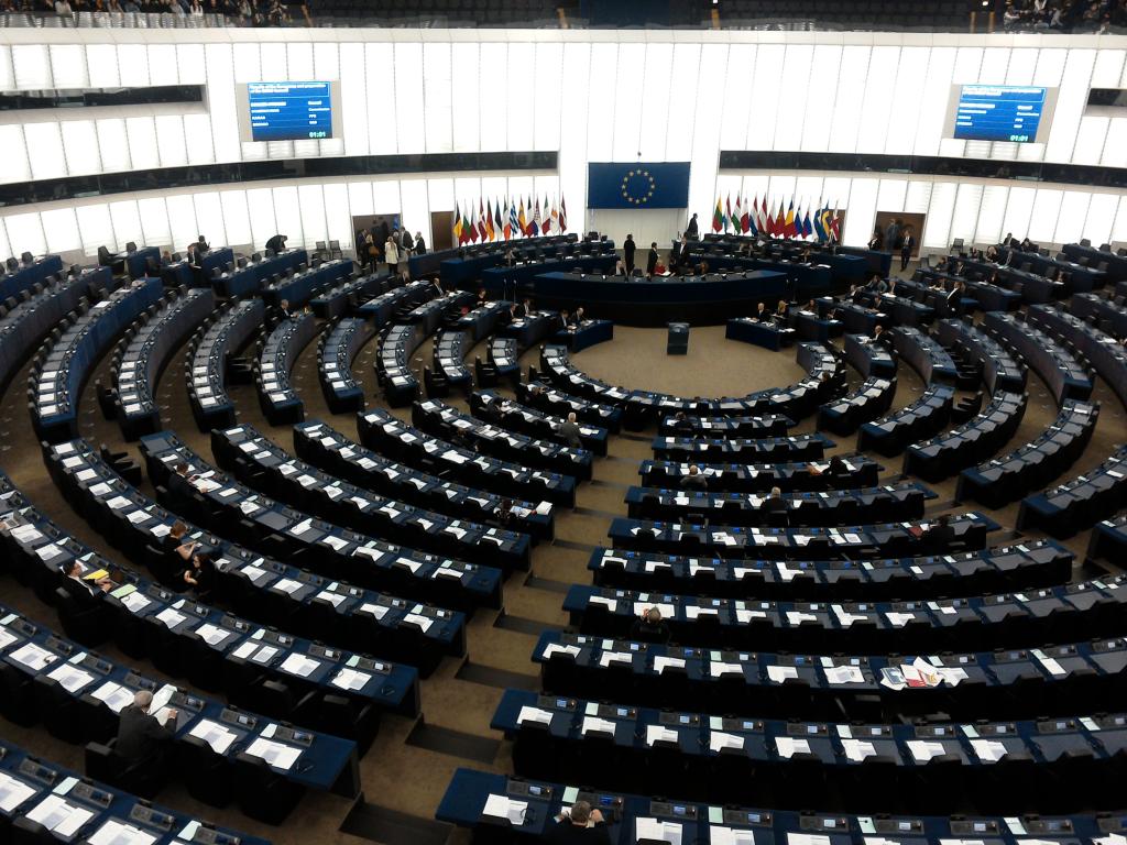 Европейският парламент ще съди изпълнителния орган на Европейския съюз за