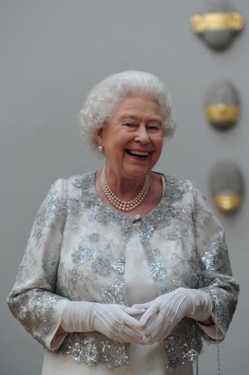 <p>Кралица Елизабет II по време на събитие в Кралската академия по изкуствата през 2012 г.</p>