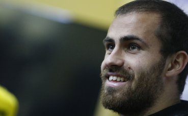 Тиаго Родригес в симпатична сцена със сина си