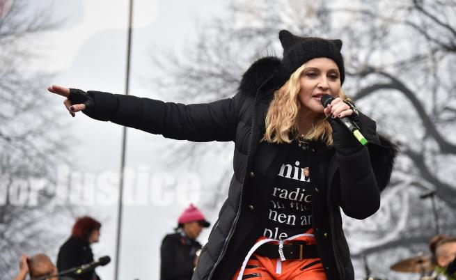 Мадона скандализира с нов външен вид (ВИДЕО/СНИМКИ)