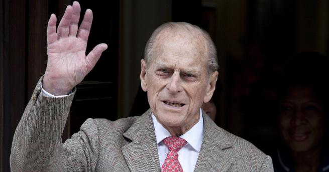 Свят Принц Филип е приет в болница Съпругът на кралица